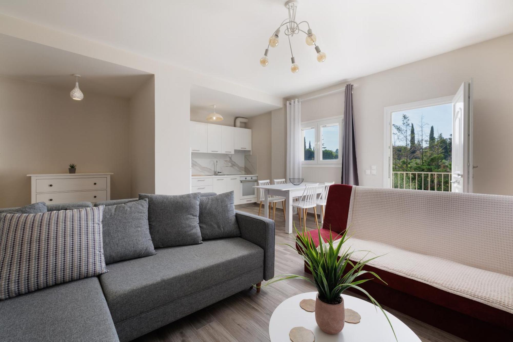 Sundial House Apartment กูเวีย ภายนอก รูปภาพ